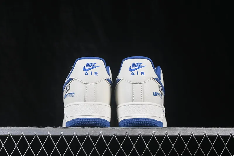 All categories Nk Air Force 1 Air Force series Nk Air Force 1 Low Air Force low-top Nike Air Force 1'07 Low Air Force 1 low-top casual sneakers DW8806-018